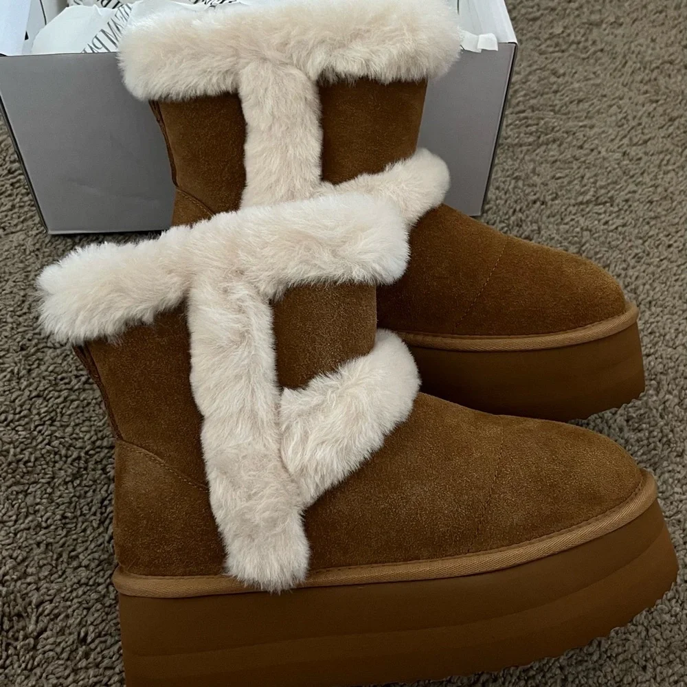 Chestnut fur boot, platform - size 7 NWT - Picture 2 of 5